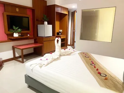 Arisa Hotel Patong Beach – Foto’s 11