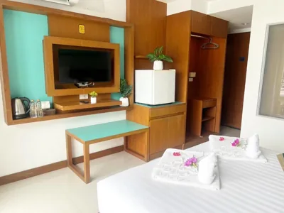 Arisa Hotel Patong Beach – Foto’s 12